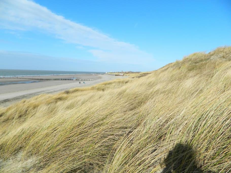 Modern En Sfeervol Appartement Aan Zee Met Airco Zoutelande Kültér fotó